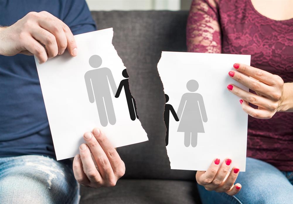 Tôi có nên ủng hộ mẹ ly hôn ở tuổi U70?